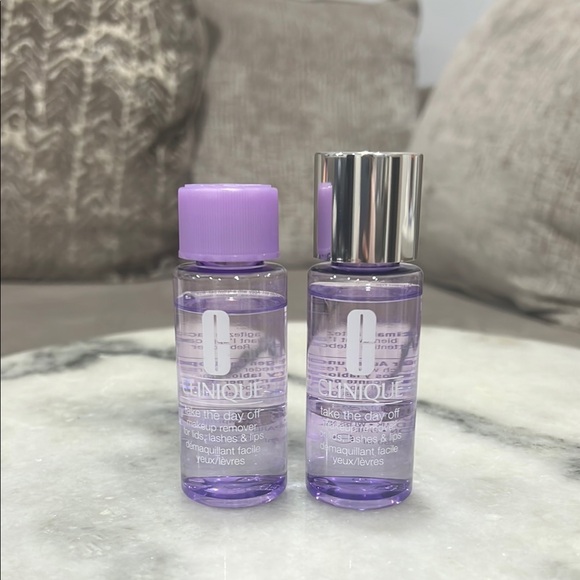 2 Clinique Take The Day Off Makeup Remover Duo - Picture 1 of 9